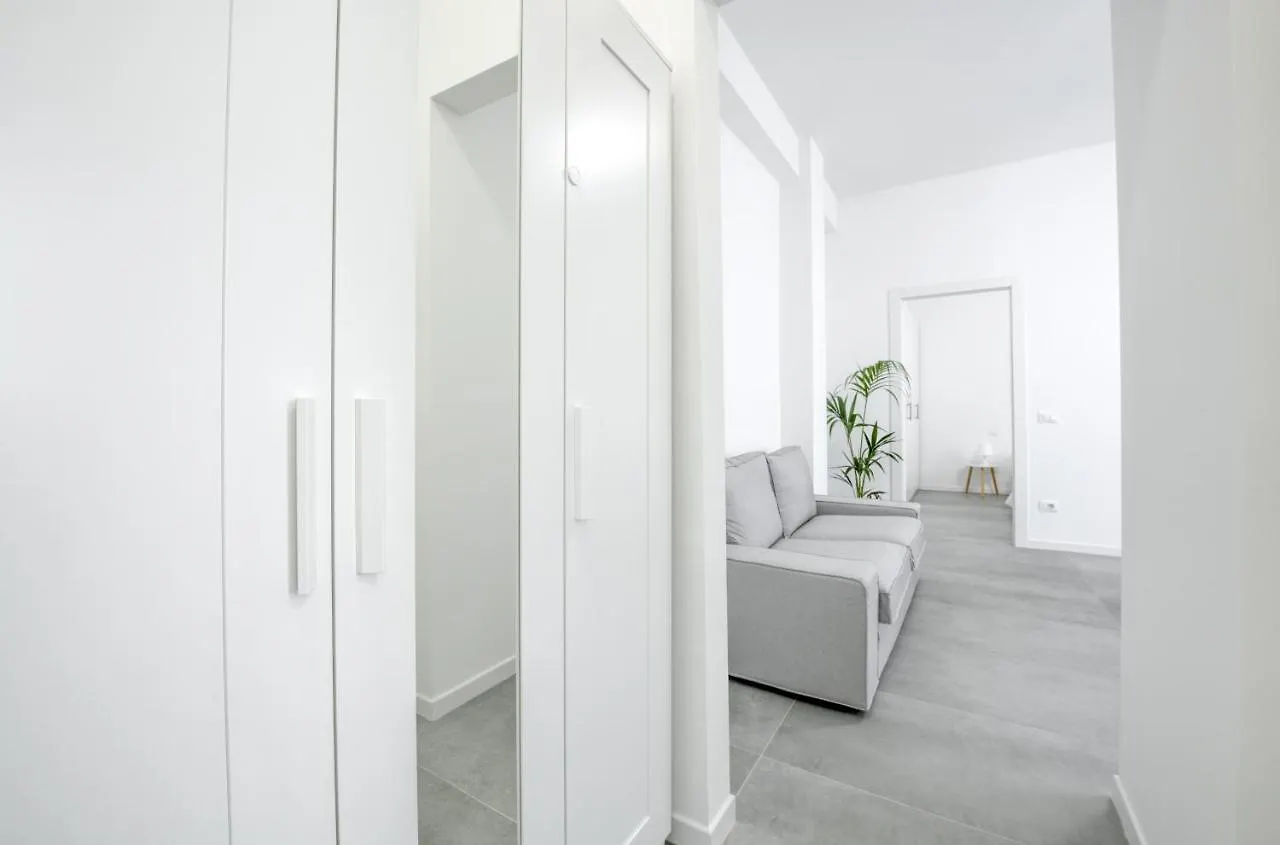 Casa Mac - New And Confortable - Near The Center And Station Verona 0*,  Italia